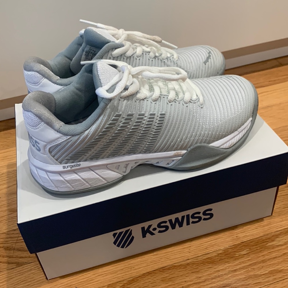 KSwiss Hypercourt Express Women’s Low size 7